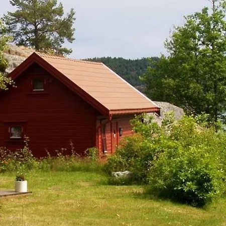 Risor Gjestehus Lodge Risor